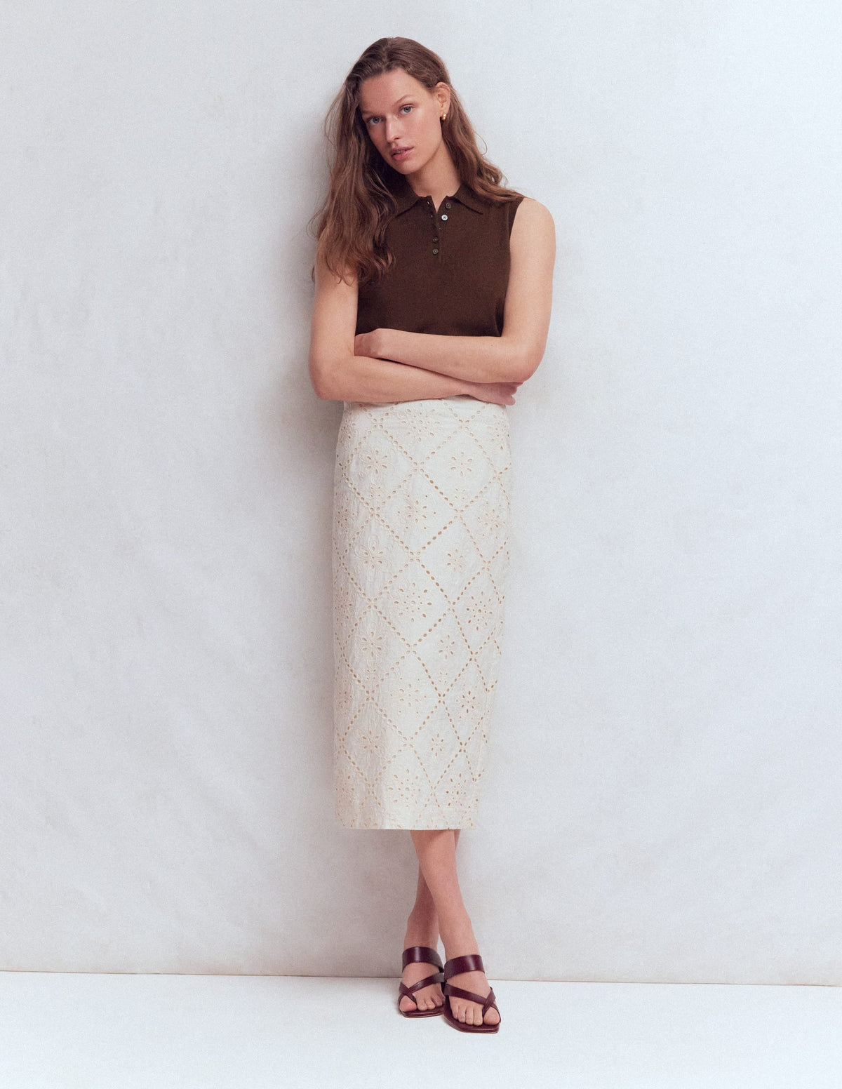 Chloe Henley Knitted Tank-Bitter Chocolate