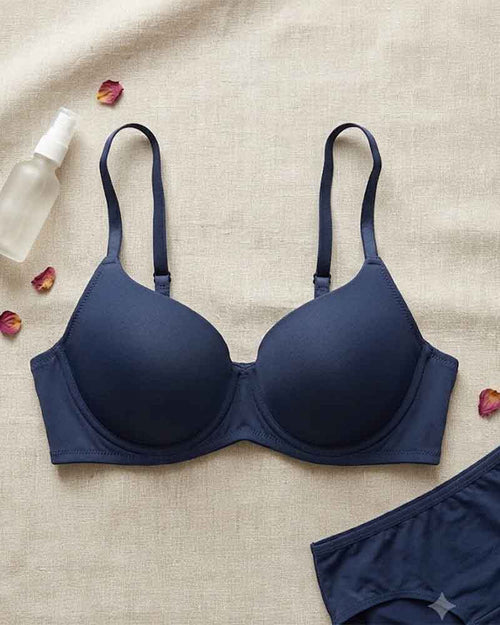 Women Seamless Wired Padded Bra