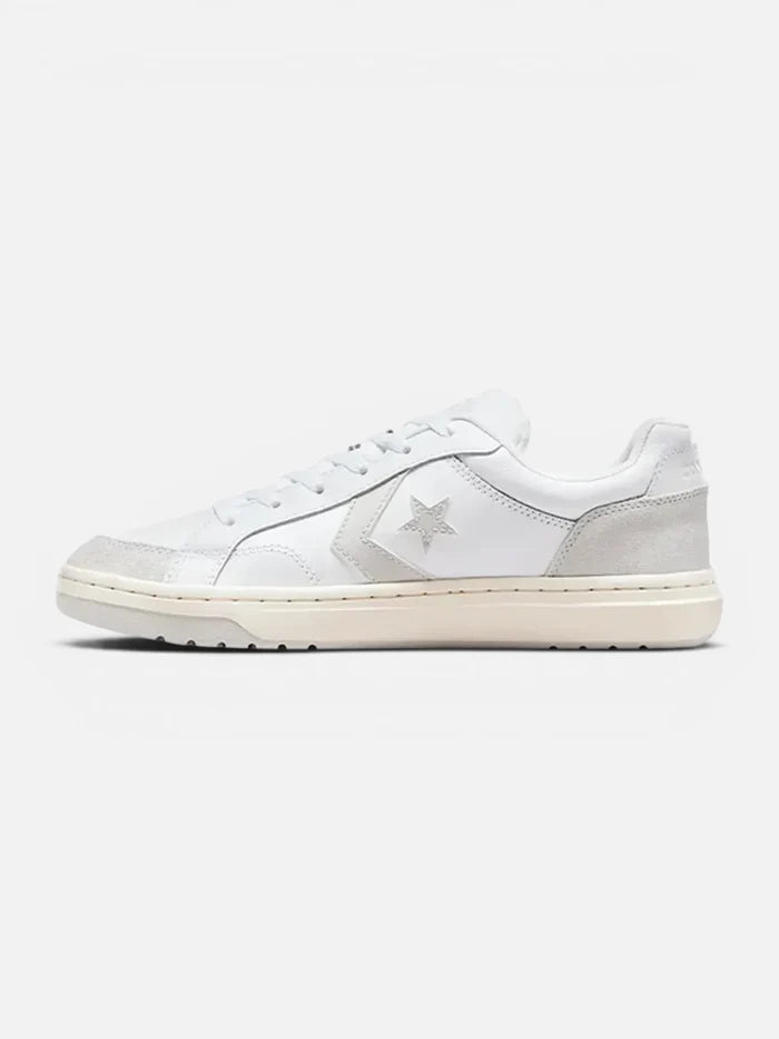 Zapatillas Converse Pro Blaze Classic Ox Blanco Crema